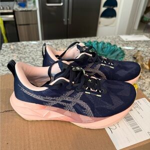 Asics Women's Novablast 5